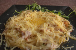 Запеканка Карбонара